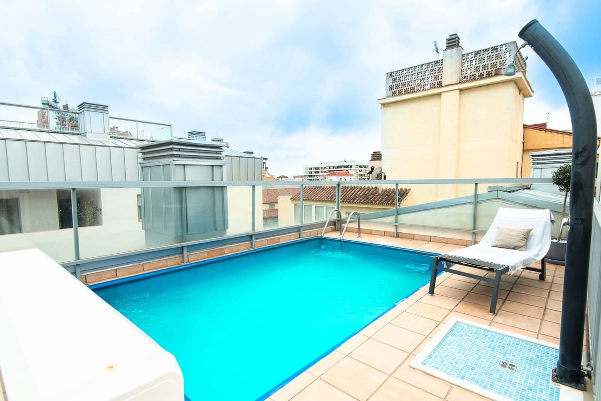 4 bedroom Penthouse for sale in Fuengirola with pool garage - € 699,000 (Ref: 9480192)