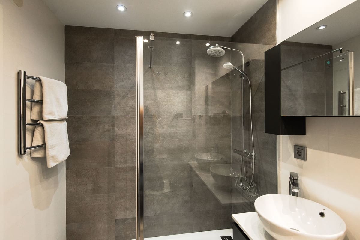 4 bedroom Penthouse for sale in Fuengirola with pool garage - € 699,000 (Ref: 9480192)