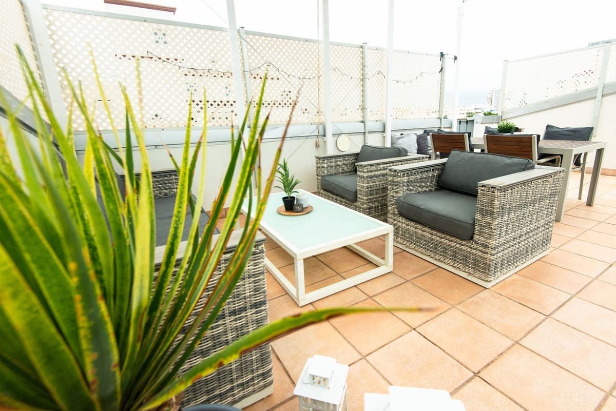 4 bedroom Penthouse for sale in Fuengirola with pool garage - € 699,000 (Ref: 9480192)