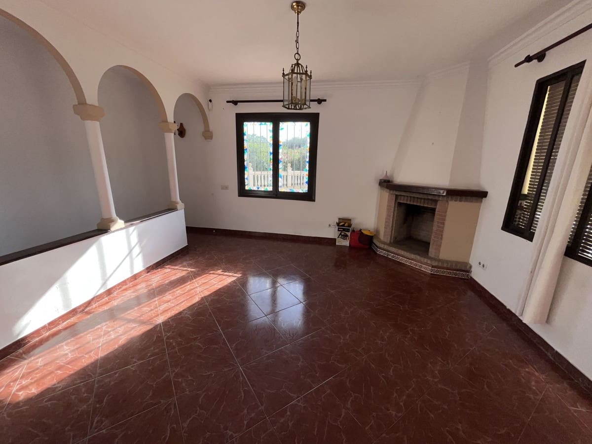 5 sypialnia Finka/Dom wiejski na sprzedaż w Estepona z basenem garażem - 700 000 € (Ref: 9480199)