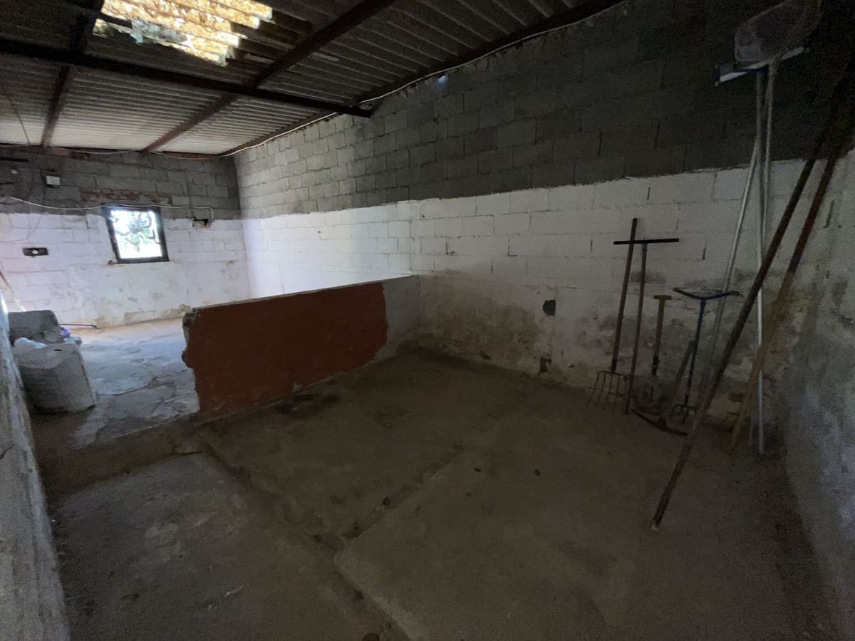 5 sypialnia Finka/Dom wiejski na sprzedaż w Estepona z basenem garażem - 700 000 € (Ref: 9480199)