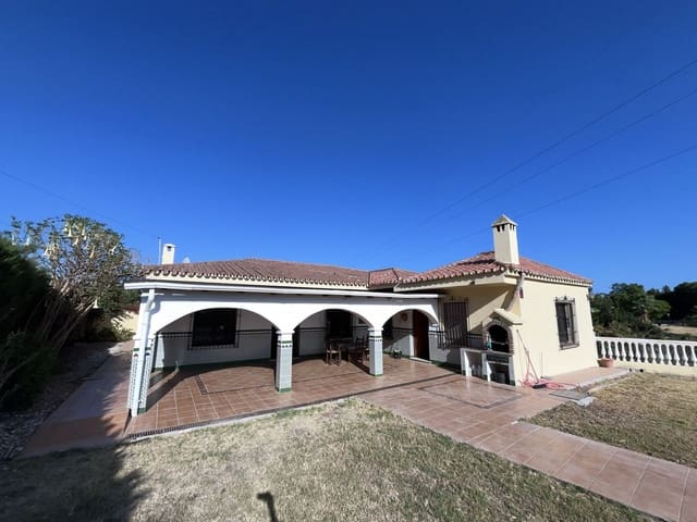 5 sypialnia Finka/Dom wiejski na sprzedaż w Centro, Estepona z basenem garażem - 700 000 € (Ref: 9480199)