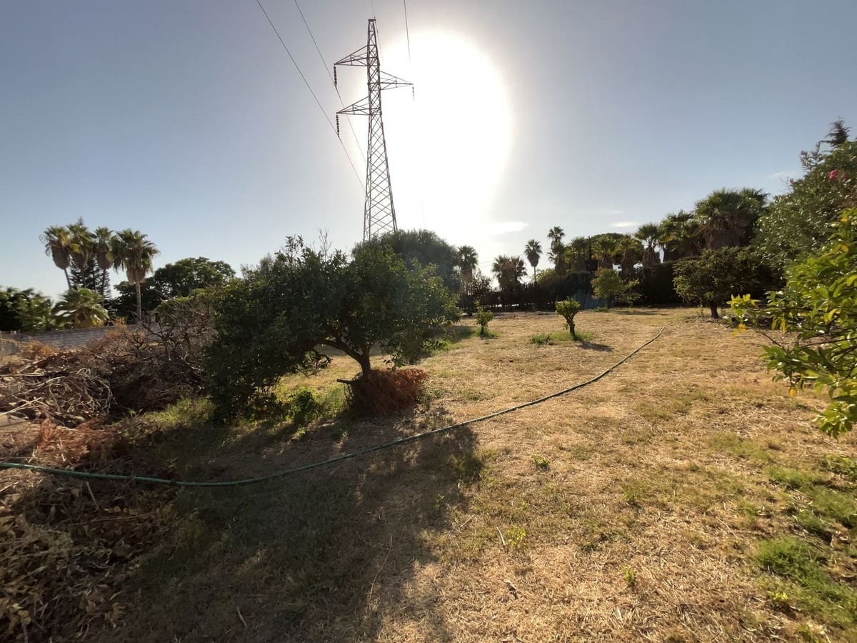 5 sypialnia Finka/Dom wiejski na sprzedaż w Estepona z basenem garażem - 700 000 € (Ref: 9480199)