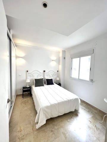 3 soverom Leilighet til salgs i Puerto Banus, Marbella med svømmebasseng - € 710 000 (Ref: 9480200)