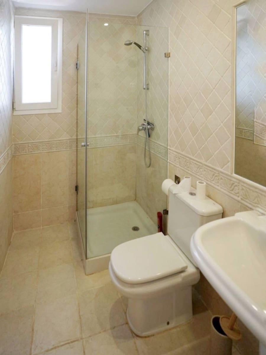 2 bedroom Townhouse for sale in Aloha Golf with pool garage - € 719,000 (Ref: 9480204)