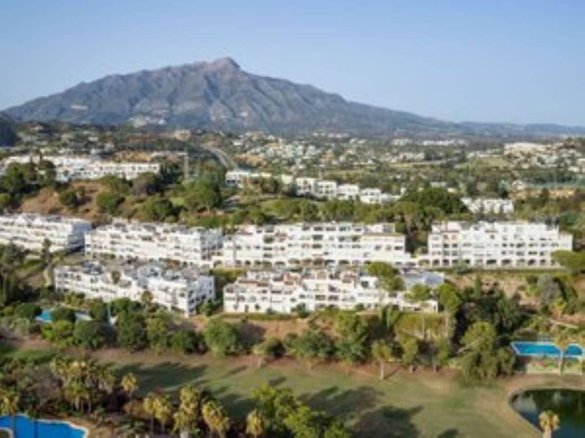 Apartamento de 4 habitaciones en La Quinta en venta con piscina - 720.000 € (Ref: 9480209)