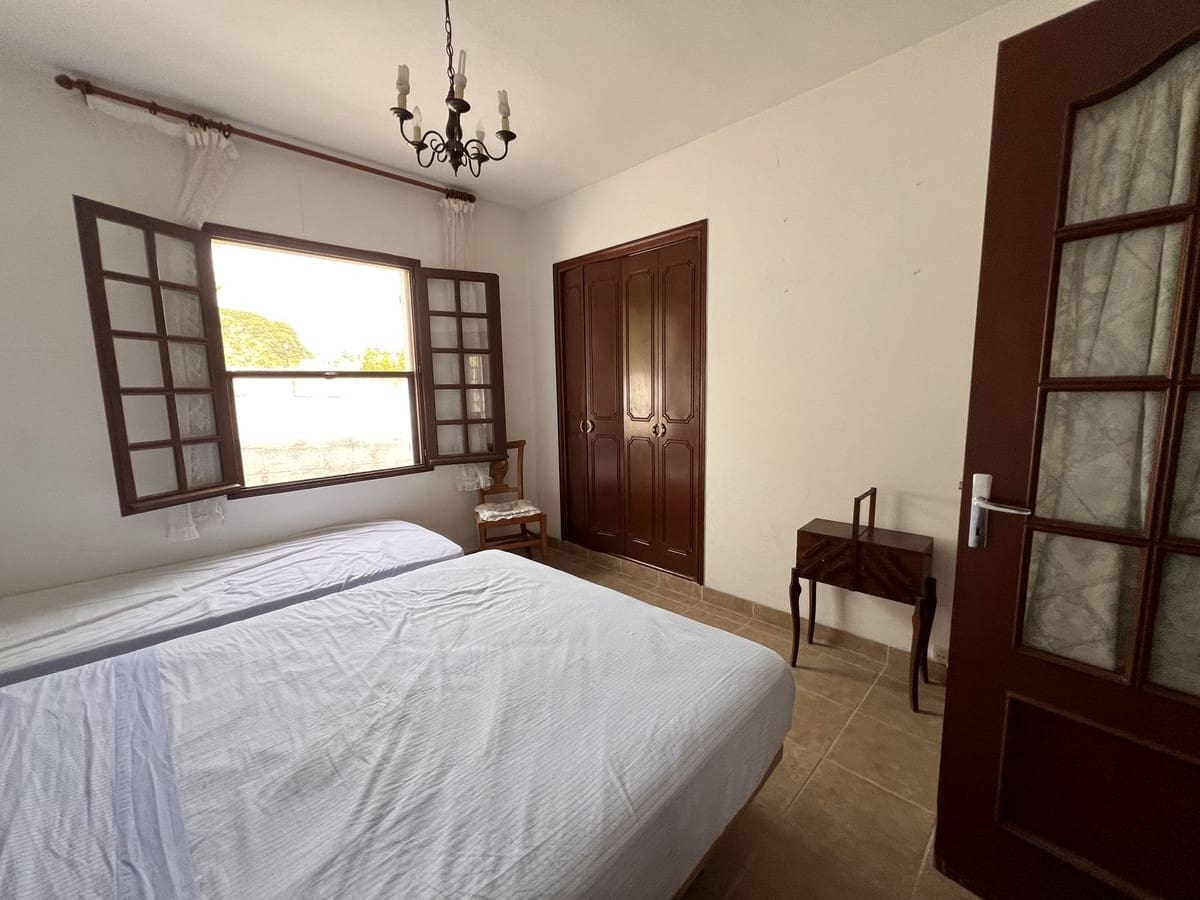 5 bedroom Villa for sale in El Velerin with pool - € 725,000 (Ref: 9480216)