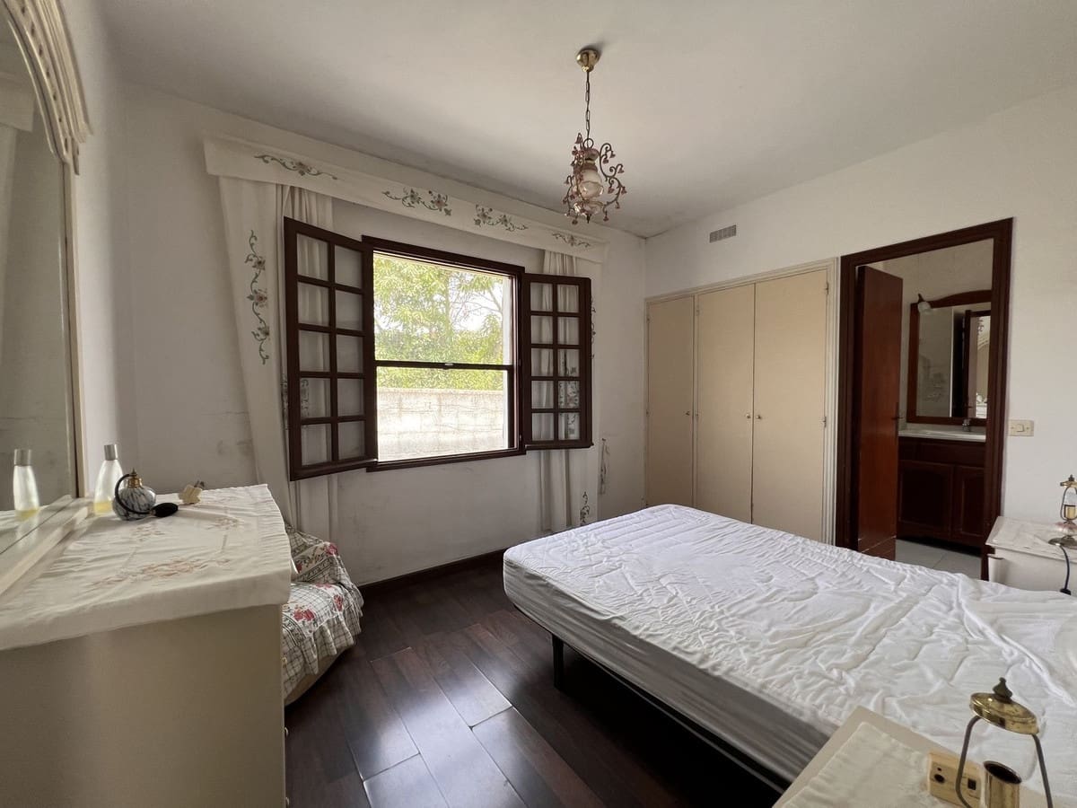 5 bedroom Villa for sale in El Velerin with pool - € 725,000 (Ref: 9480216)