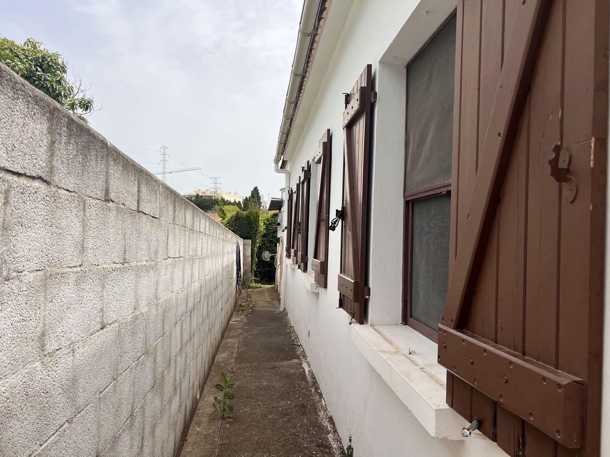 5 bedroom Villa for sale in El Velerin with pool - € 725,000 (Ref: 9480216)