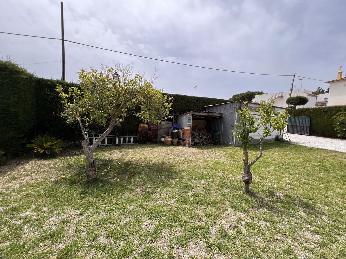 5 bedroom Villa for sale in El Velerin with pool - € 725,000 (Ref: 9480216)