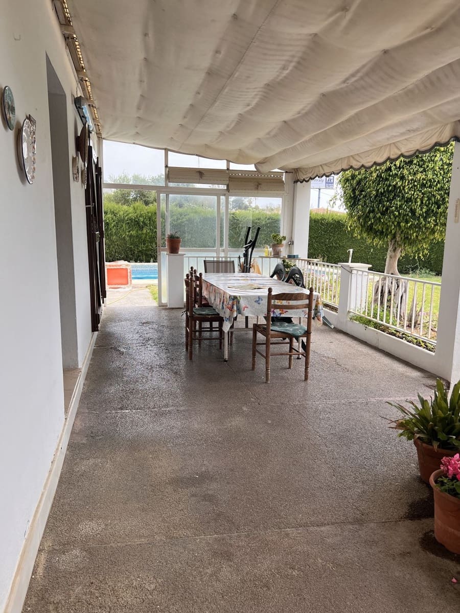 5 bedroom Villa for sale in El Velerin with pool - € 725,000 (Ref: 9480216)