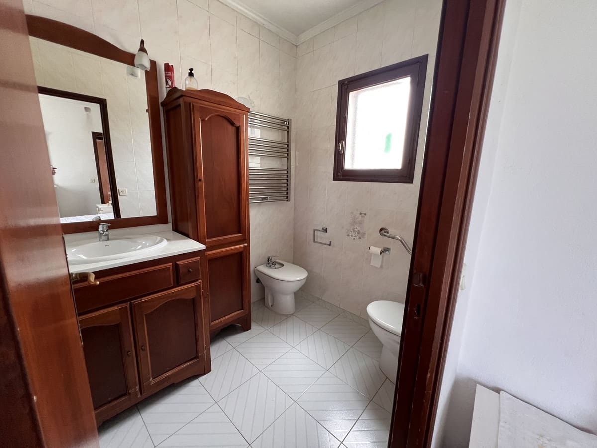5 bedroom Villa for sale in El Velerin with pool - € 725,000 (Ref: 9480216)