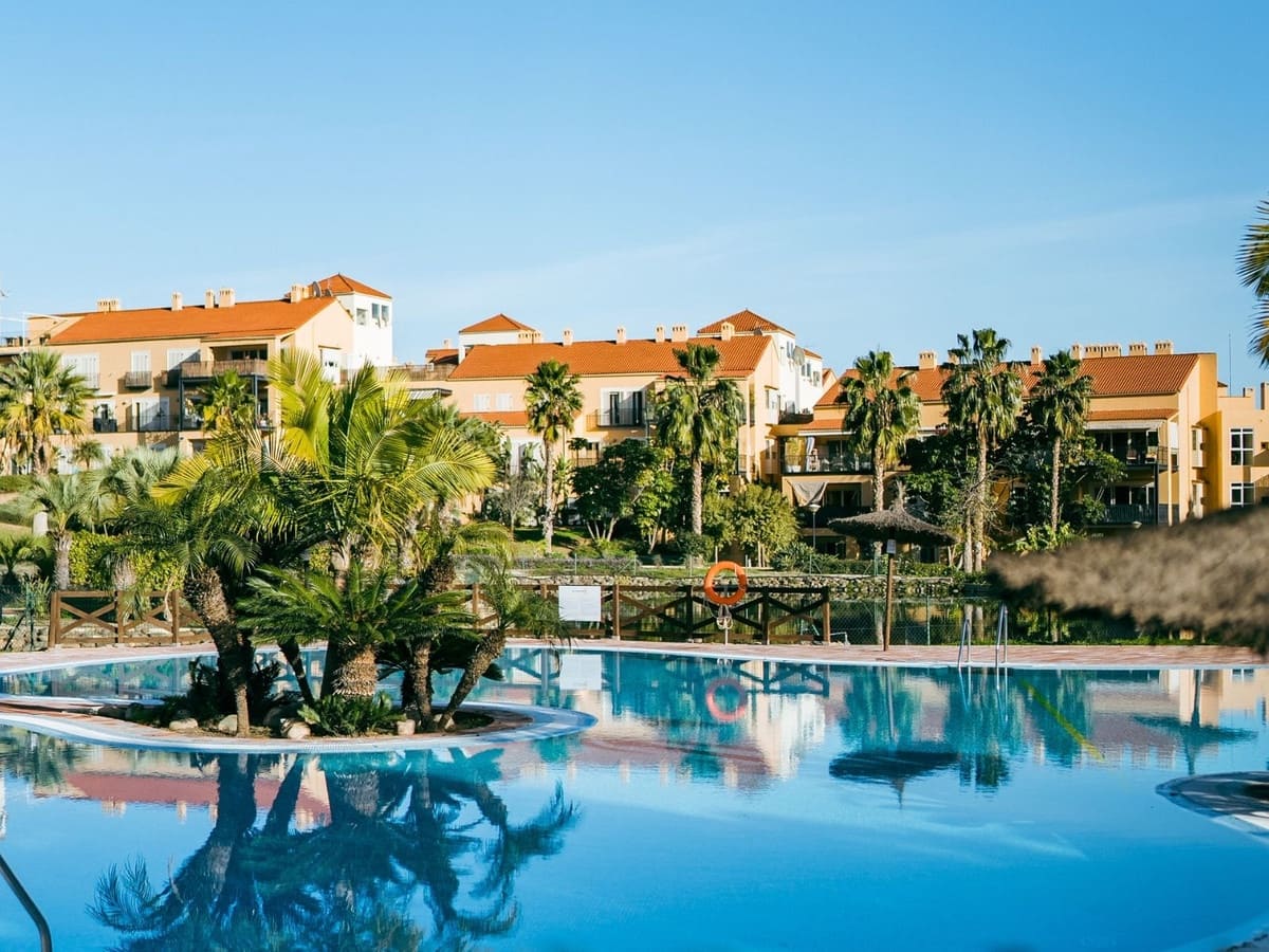 4 makuuhuone Kattohuoneisto myytävänä paikassa Alhaurin de la Torre mukana uima-altaan 
autotalli - 729 000 € (Ref: 9480218)