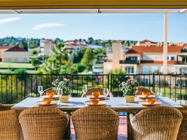 4 makuuhuone Kattohuoneisto myytävänä paikassa Alhaurín de la Torre mukana uima-altaan 
autotalli - 729 000 € (Ref: 9480218)