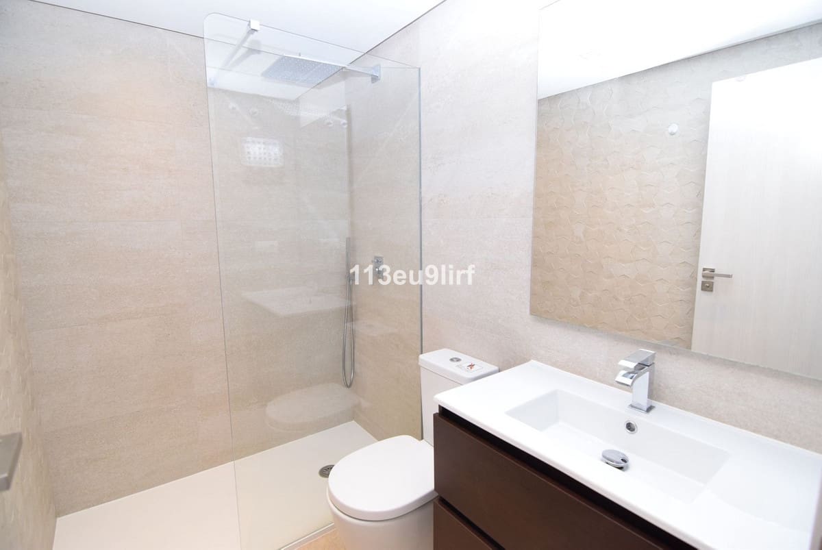 Casa de 3 habitaciones en La Cala Golf en venta con piscina garaje - 735.000 € (Ref: 9480225)