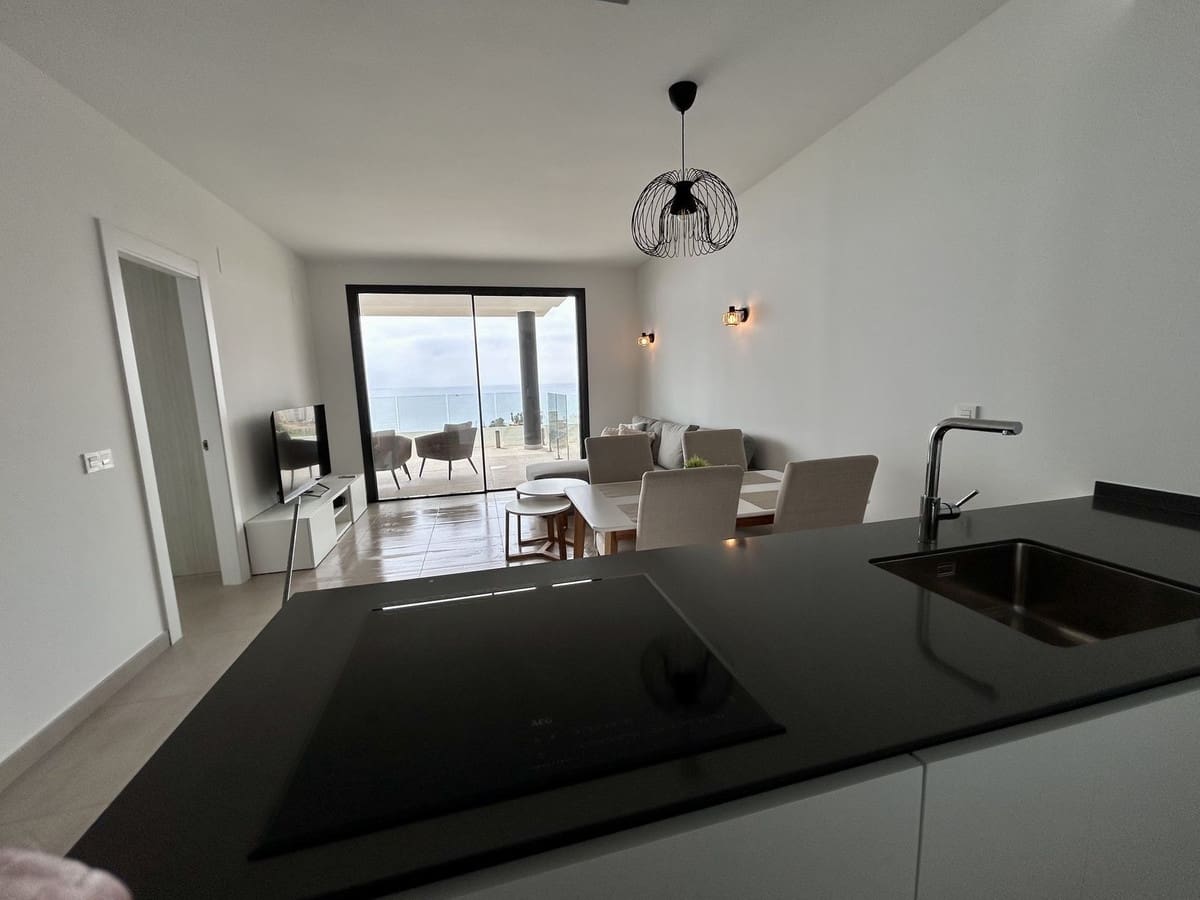 2 slaapkamer Appartement te koop in Fuengirola met zwembad - € 739.000 (Ref: 9480227)