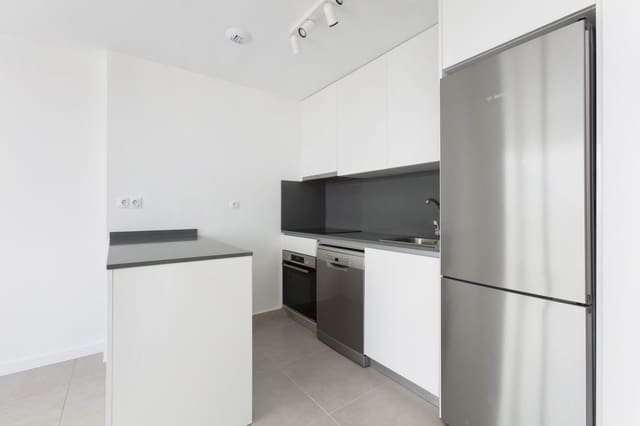 3 makuuhuone Kattohuoneisto myytävänä paikassa Centro, Estepona mukana uima-altaan 
autotalli - 740 000 € (Ref: 9480229)