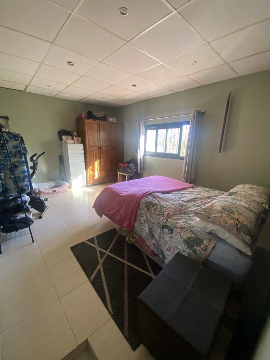 Chalet de 6 habitaciones en Mijas Costa en venta con piscina garaje - 745.000 € (Ref: 9480235)