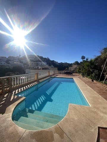 6 makuuhuone Huvila myytävänä paikassa Riviera del Sol, Mijas mukana uima-altaan 
autotalli - 695 000 € (Ref: 9480235)