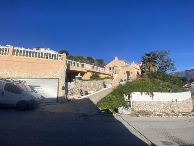 6 Zimmer Villa zu verkaufen in Riviera del Sol, Mijas mit Pool Garage - 695.000 € (Ref: 9480235)