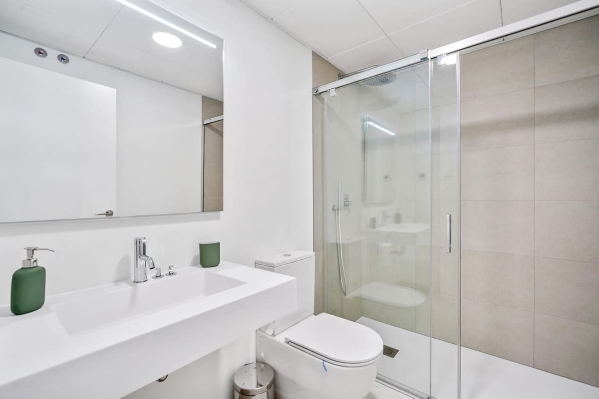 3 bedroom Apartment for sale in La Cala de Mijas with pool - € 749,000 (Ref: 9480236)