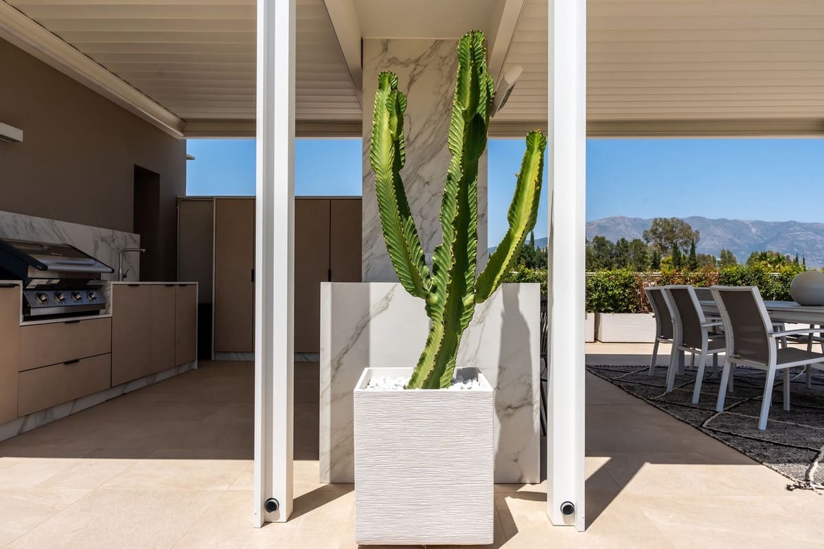 3 soveværelse Penthouse til salg i La Cala Golf med swimmingpool - € 749.000 (Ref: 9480240)