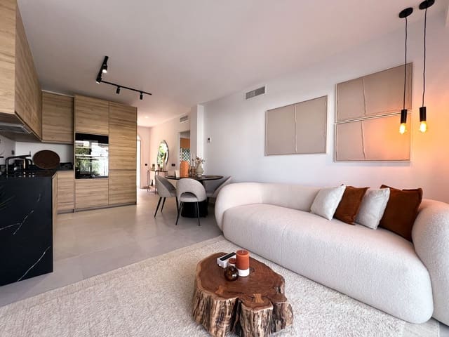 3 sovrum Takvåning till salu i La Dama de Noche - La Alzambra, Marbella med pool - 750 000 € (Ref: 9480255)