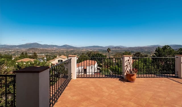 4 soveværelse Villa til salg i Alhaurín el Grande med swimmingpool - € 750.000 (Ref: 9480257)