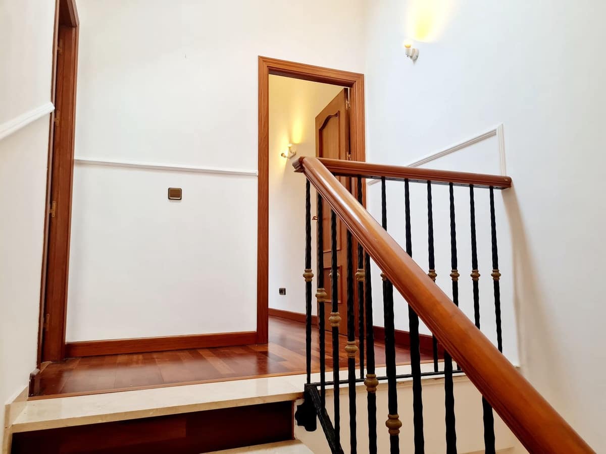 3 soveværelse Semi-Rækkehus til salg i Fuengirola - € 750.000 (Ref: 9480260)