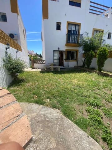 Pareado de 4 habitaciones en Marbella en venta con garaje - 690.000 € (Ref: 9480261)