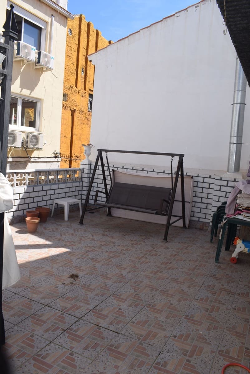 3 makuuhuone Omakotitalo myytävänä paikassa Malaga kaupunki - 757 500 € (Ref: 9480266)