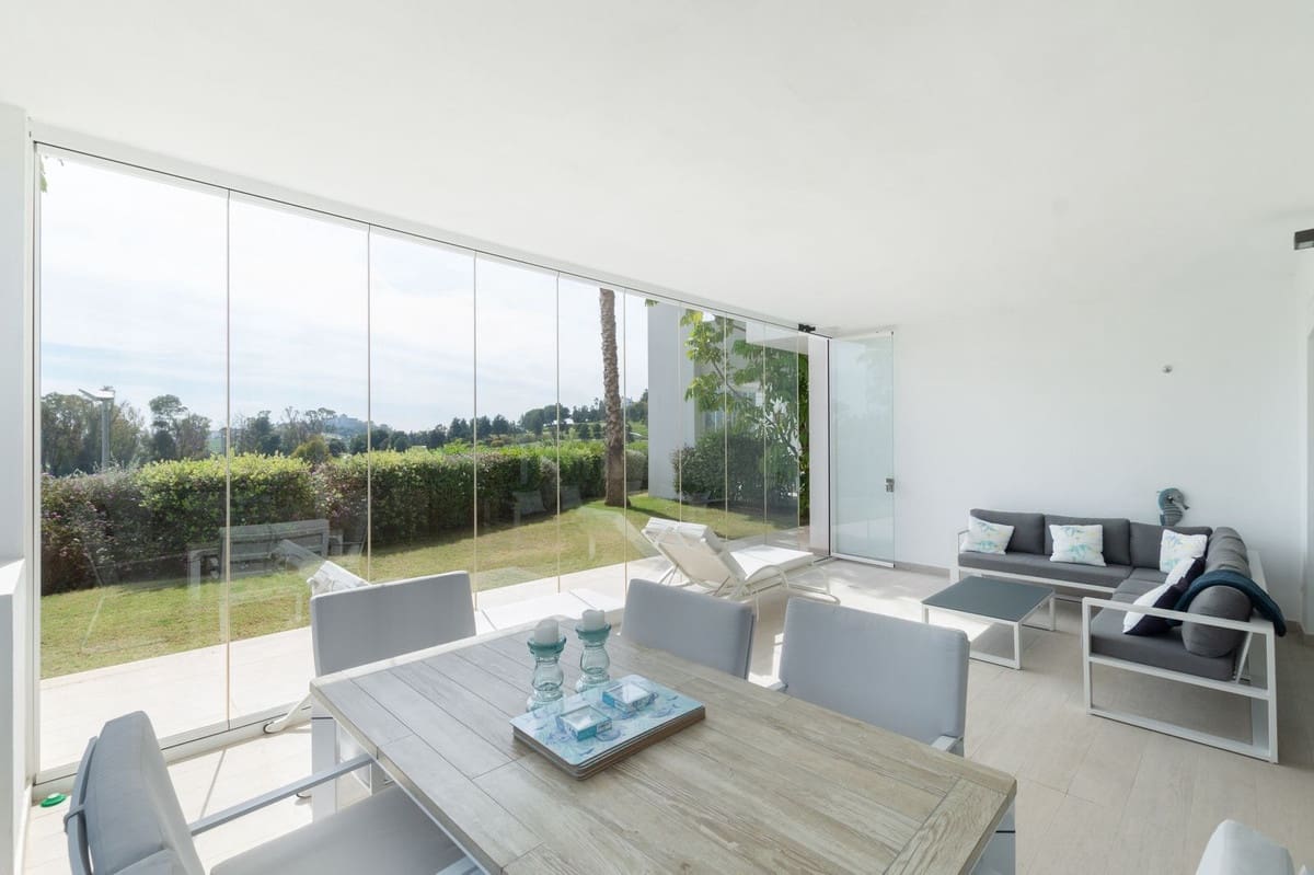 3 bedroom Apartment for sale in Benahavis with pool - € 760,000 (Ref: 9480269)