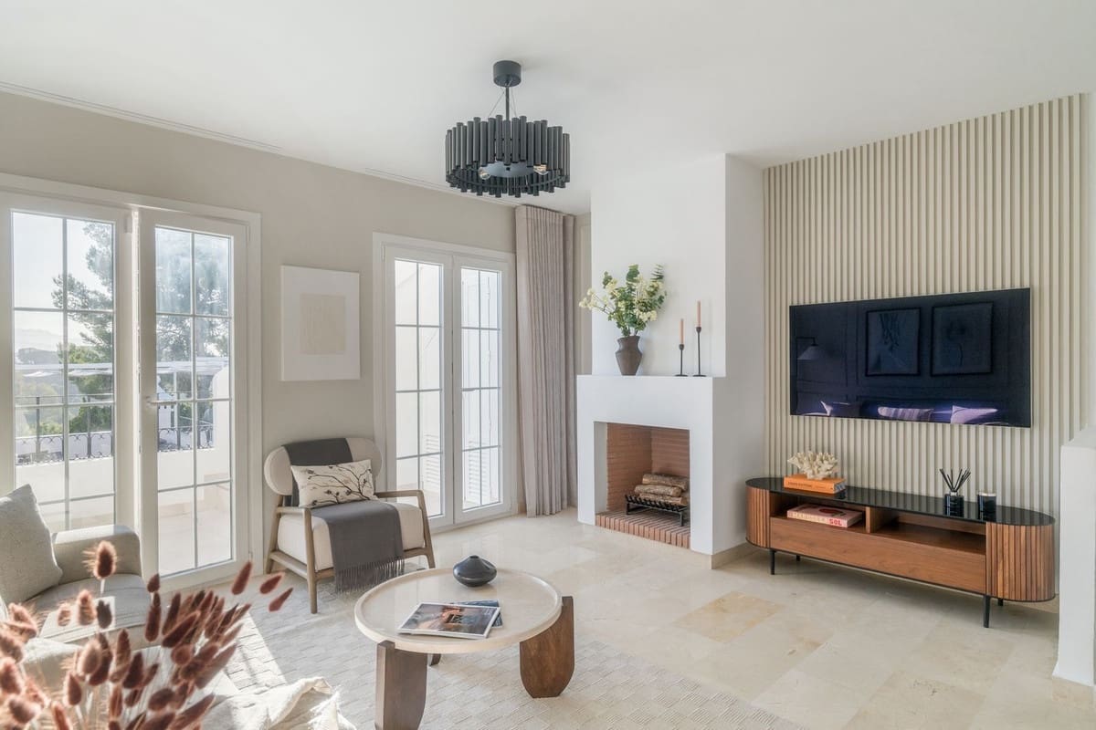 Casa de 2 habitaciones en Nueva Andalucia en venta con piscina - 765.000 € (Ref: 9480272)