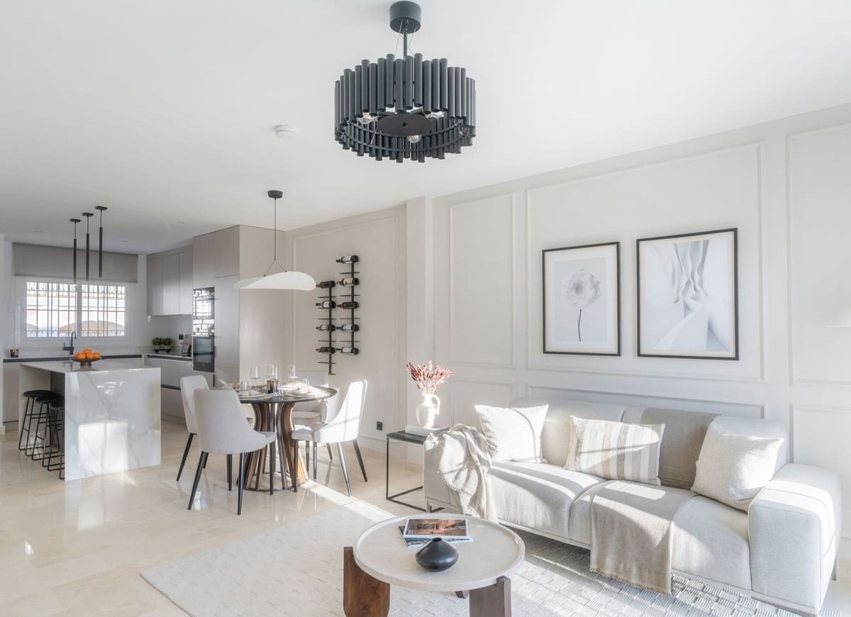 Casa de 2 habitaciones en Nueva Andalucia en venta con piscina - 765.000 € (Ref: 9480272)