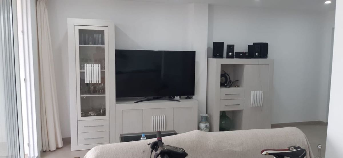 2 soverom Leilighet til salgs i Estepona - € 775 000 (Ref: 9480277)