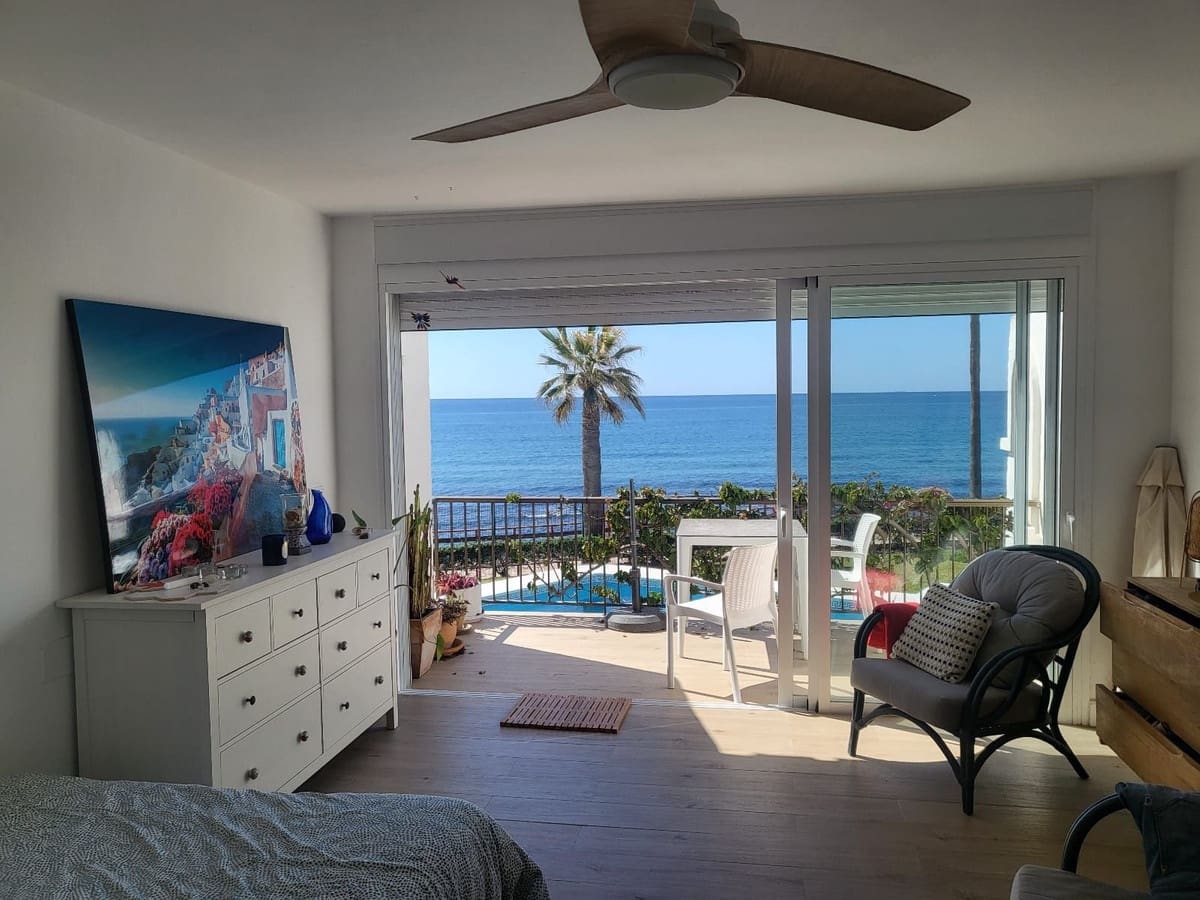 Casa de 2 habitaciones en Calahonda en venta con piscina garaje - 775.000 € (Ref: 9480280)