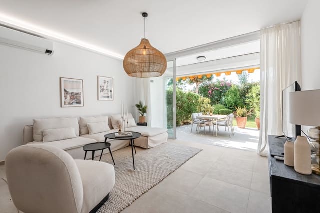 Casa de 3 habitaciones en La Dama de Noche - La Alzambra, Marbella en venta con piscina - 775.000 € (Ref: 9480281)