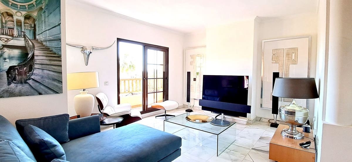 3 bedroom Penthouse for sale in New Golden Mile with pool garage - € 785,000 (Ref: 9480286)