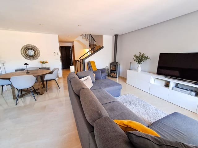 Casa de 3 habitaciones en Ricardo Soriano, Marbella en venta con piscina garaje - 785.000 € (Ref: 9480287)