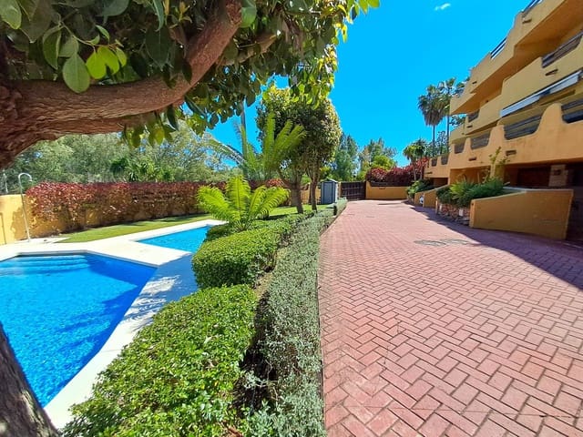 Casa de 3 habitaciones en Ricardo Soriano, Marbella en venta con piscina garaje - 785.000 € (Ref: 9480287)