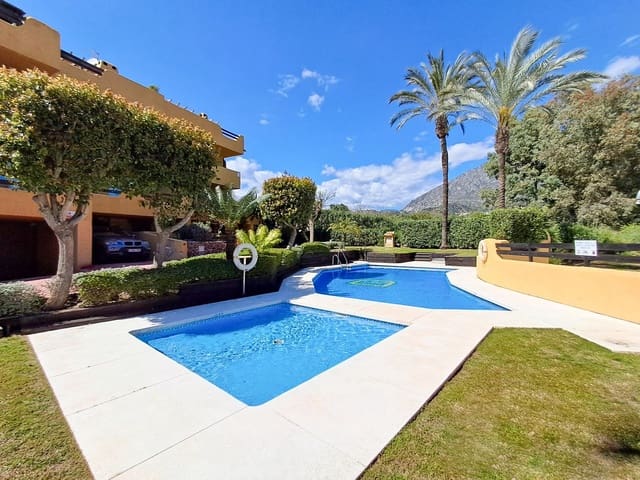 Casa de 3 habitaciones en Ricardo Soriano, Marbella en venta con piscina garaje - 785.000 € (Ref: 9480287)