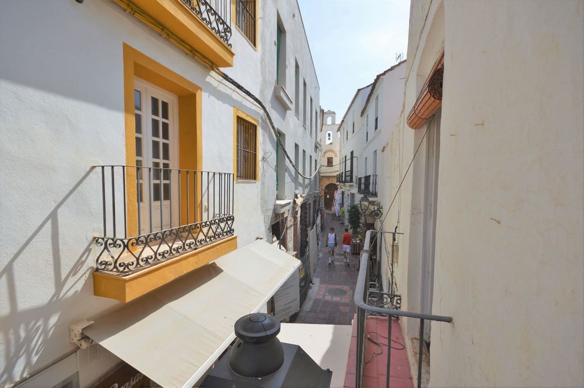 Chalet de 4 habitaciones en Marbella en venta - 787.000 € (Ref: 9480288)