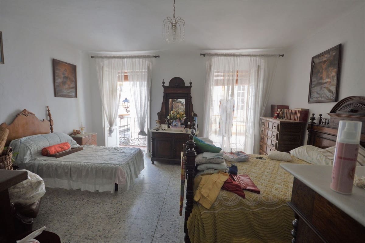 Chalet de 4 habitaciones en Marbella en venta - 787.000 € (Ref: 9480288)