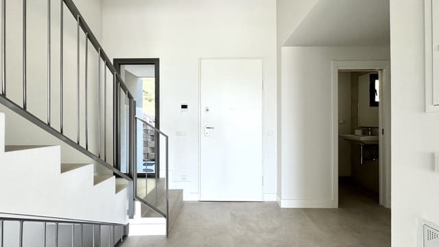 3 slaapkamer Halfvrijstaande villa te koop in El Chaparral, Mijas met zwembad - € 789.000 (Ref: 9480290)