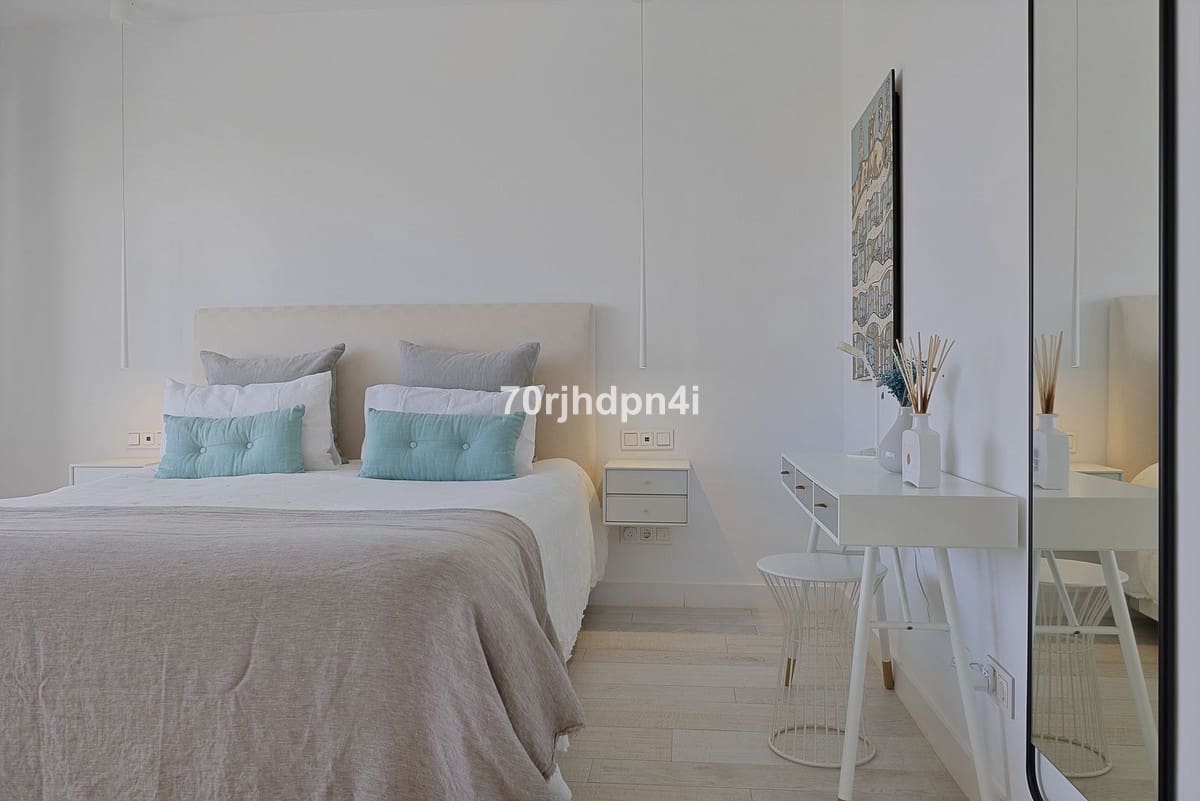 3 bedroom Apartment for sale in Casares with pool - € 790,000 (Ref: 9480292)