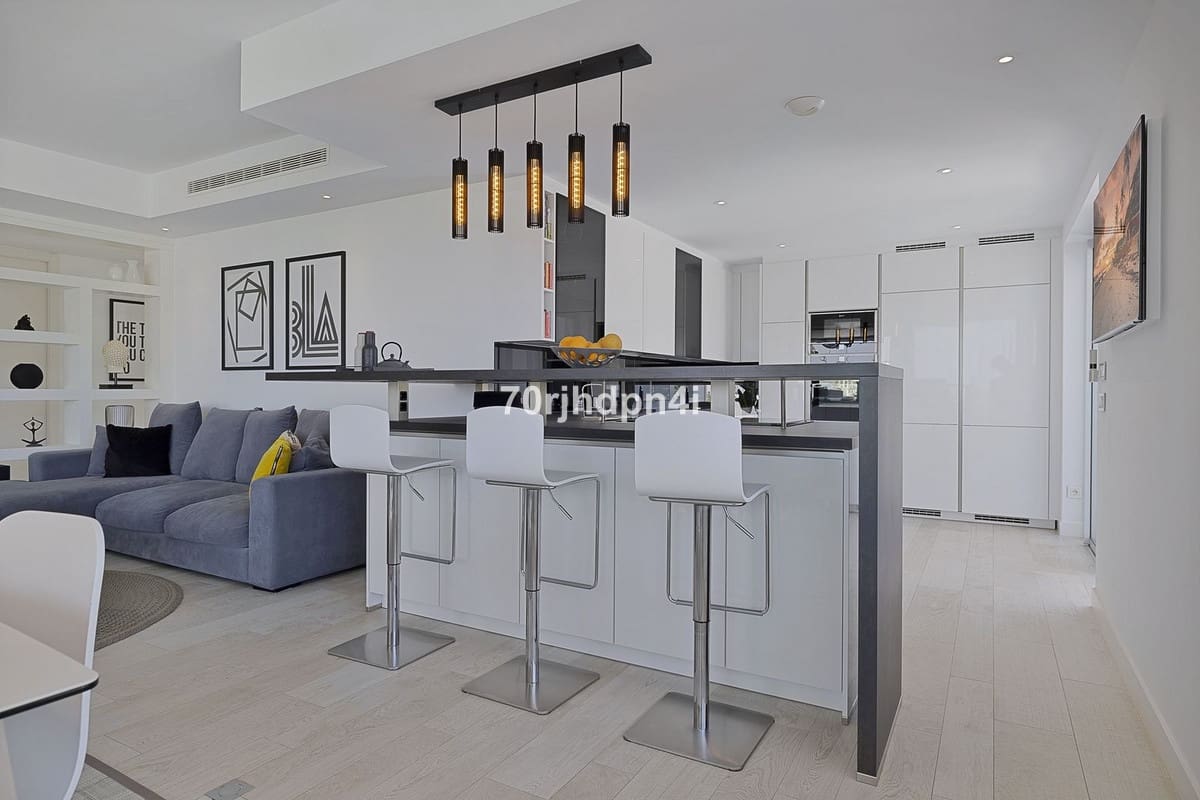 3 bedroom Apartment for sale in Casares with pool - € 790,000 (Ref: 9480292)