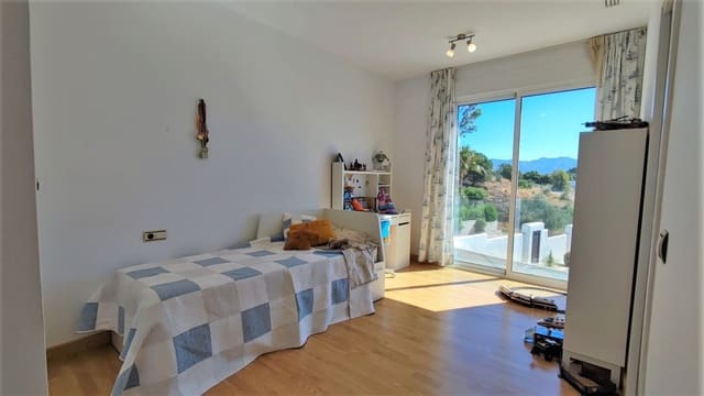 4 chambre Villa/Maison à vendre à La Cala Golf, Mijas avec piscine garage - 790 000 € (Ref: 9480295)