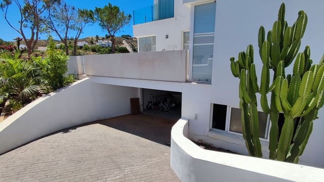 4 chambre Villa/Maison à vendre à La Cala Golf, Mijas avec piscine garage - 790 000 € (Ref: 9480295)