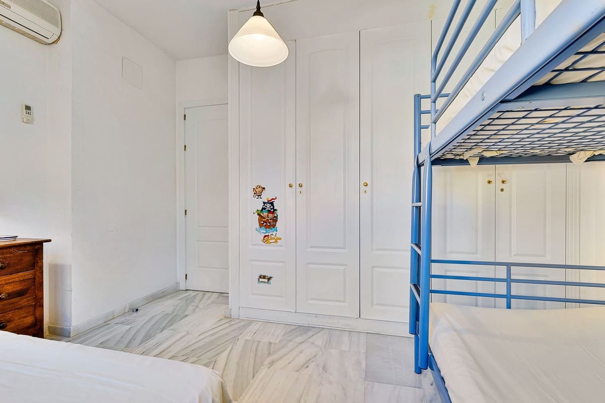 3 sovrum Hus till salu i San Pedro de Alcantara med pool garage - 790 000 € (Ref: 9480296)