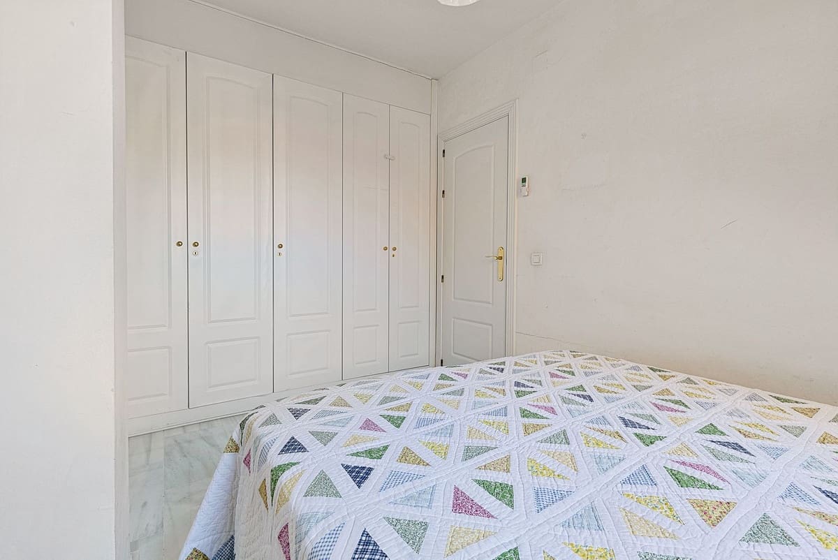 3 sovrum Hus till salu i San Pedro de Alcantara med pool garage - 790 000 € (Ref: 9480296)